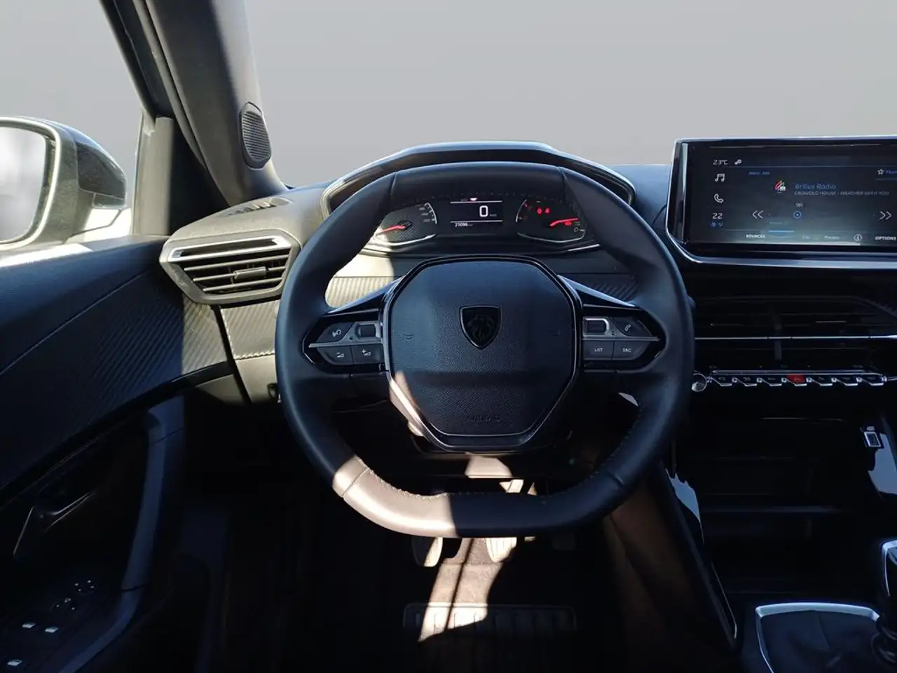 Peugeot 2008 Neuer 2008 Active Pu — Galerie du véhicule 13