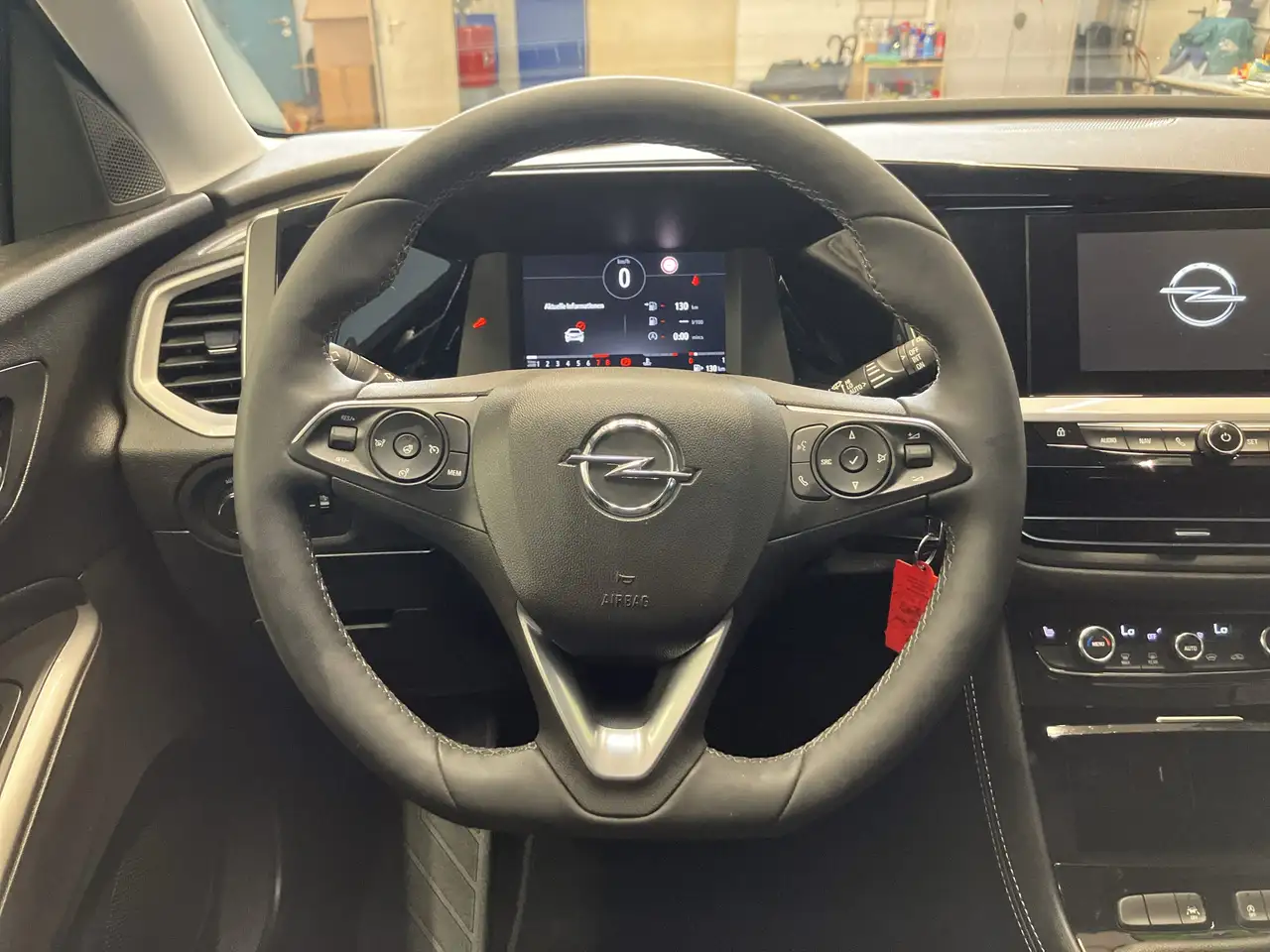 Opel Grandland 1.2 Turbo GS Line LED+SHZ+Kamera — معرض صور السيارة 9