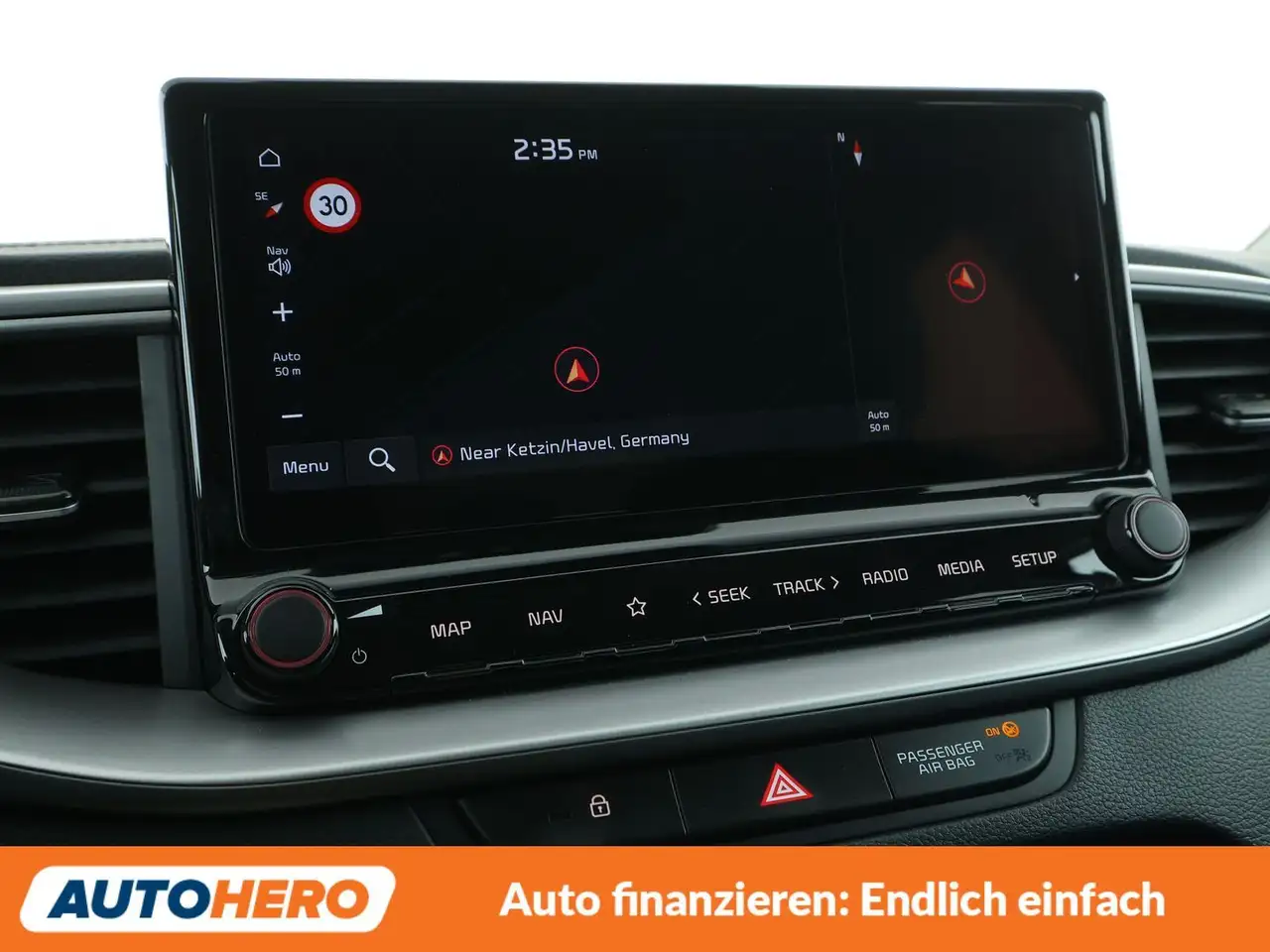 Kia Ceed / cee'd 1.5 TGDI Aut*NAVI*TEMPO*CAM*PDC*SHZ* — Vehicle gallery 21
