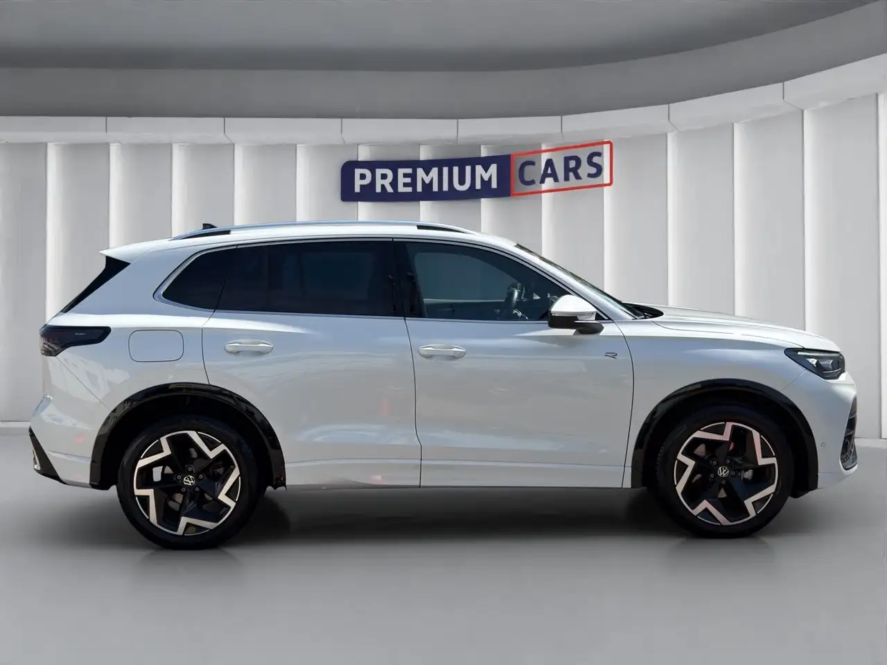 Volkswagen Tiguan 1.5 eTSI 110 kW R-Line*Garantie*Finanz* — معرض صور السيارة 6