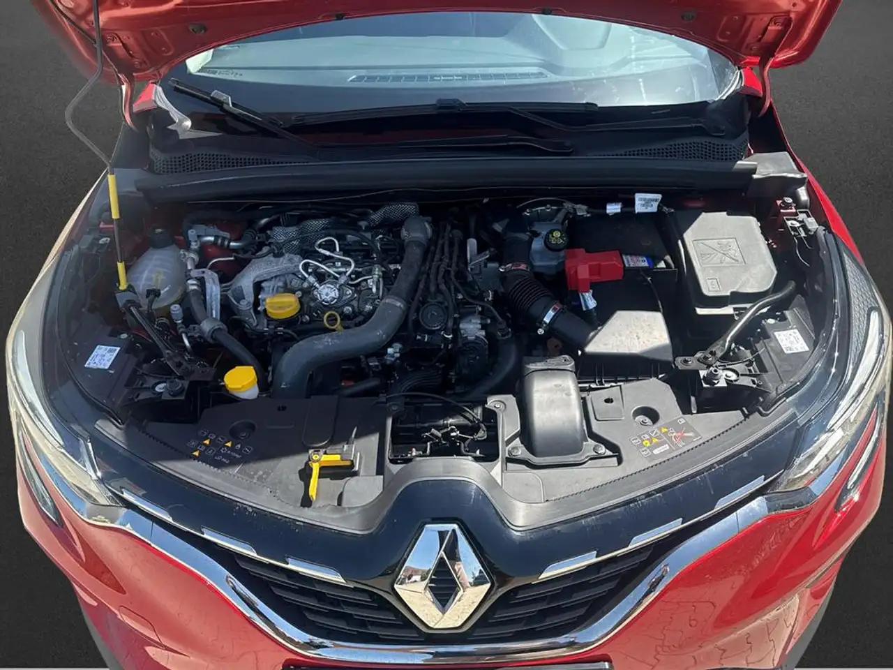 Renault Captur II 1.3 TCe 140 Mild-Hybrid Techno — Vehicle gallery 5