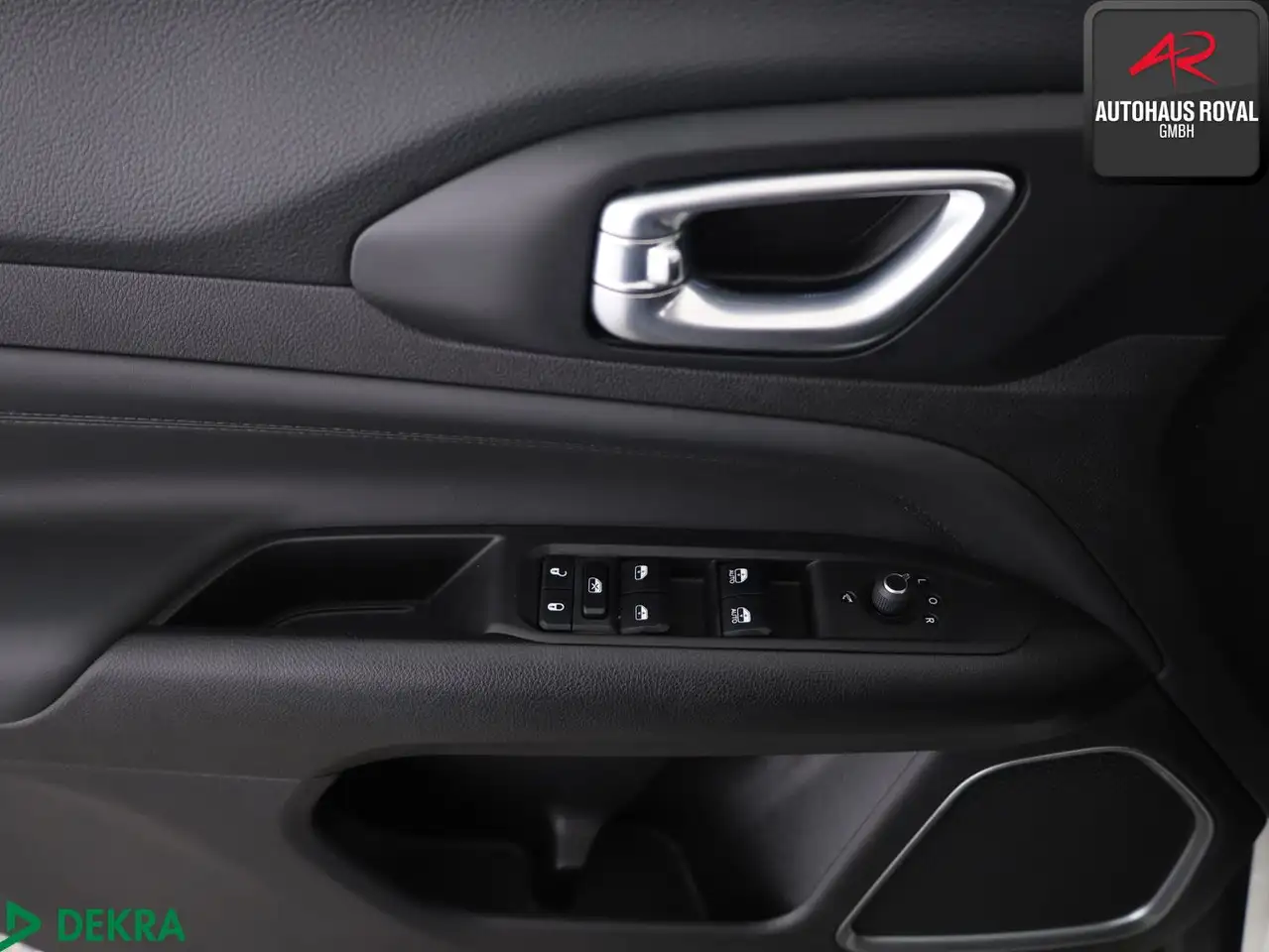Jeep Compass 1.5 GSE e-Hybrid ALTITUDE 360GRAD,ACC,SH — معرض صور السيارة 15