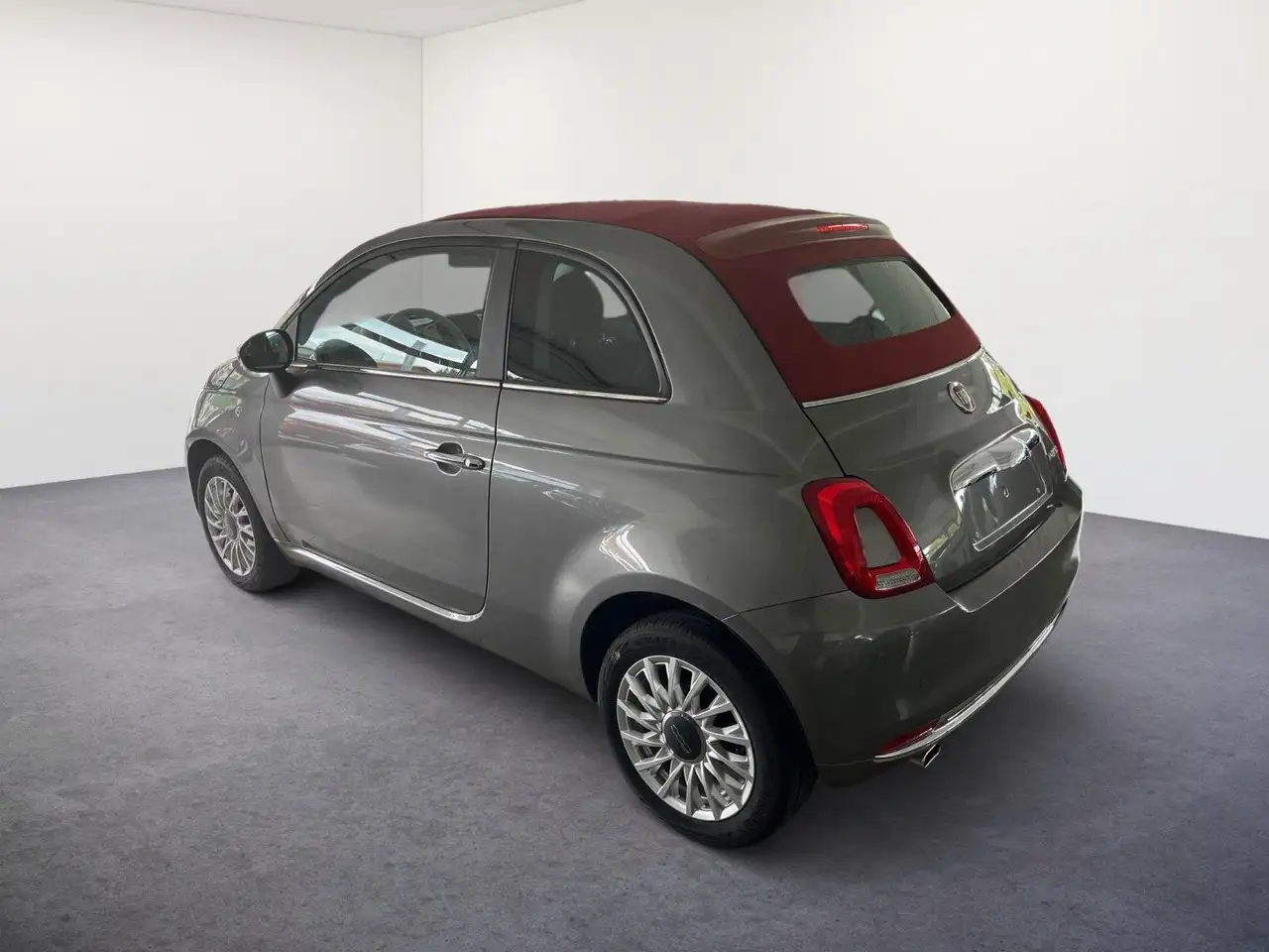 Fiat 500C 1.0 Cabrio DolceVita /KLIMA-AUT/NAV/TFT — Galería del vehículo 4