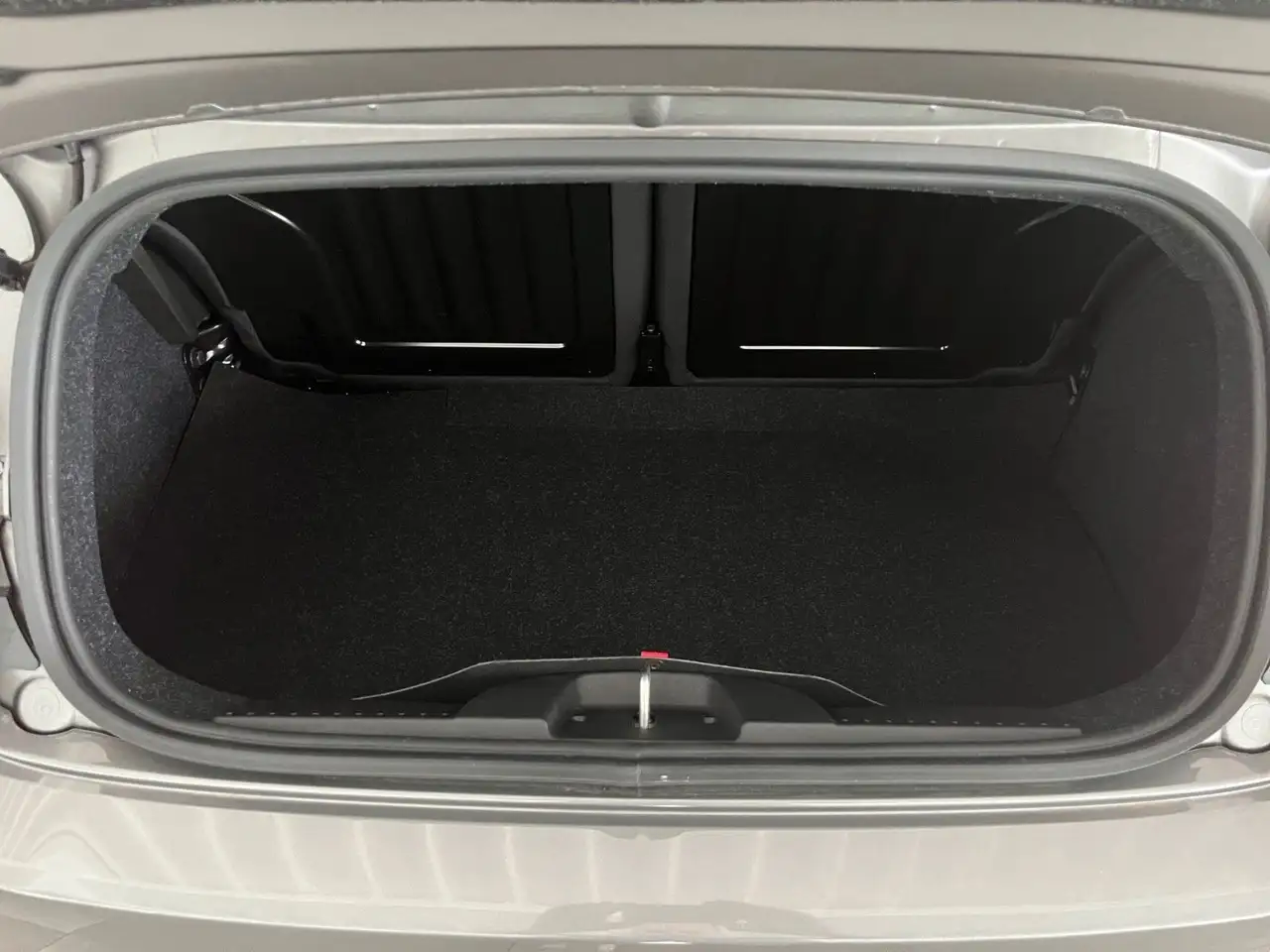 Fiat 500C 1.0 Cabrio DolceVita /KLIMA-AUT/NAV/TFT — Galería del vehículo 12