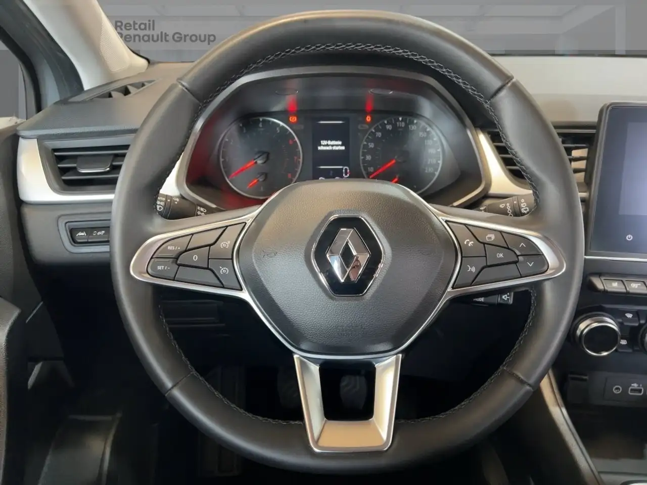 Renault Captur EQUILIBRE TCe 90 SITZHEIZUNG — معرض صور السيارة 11