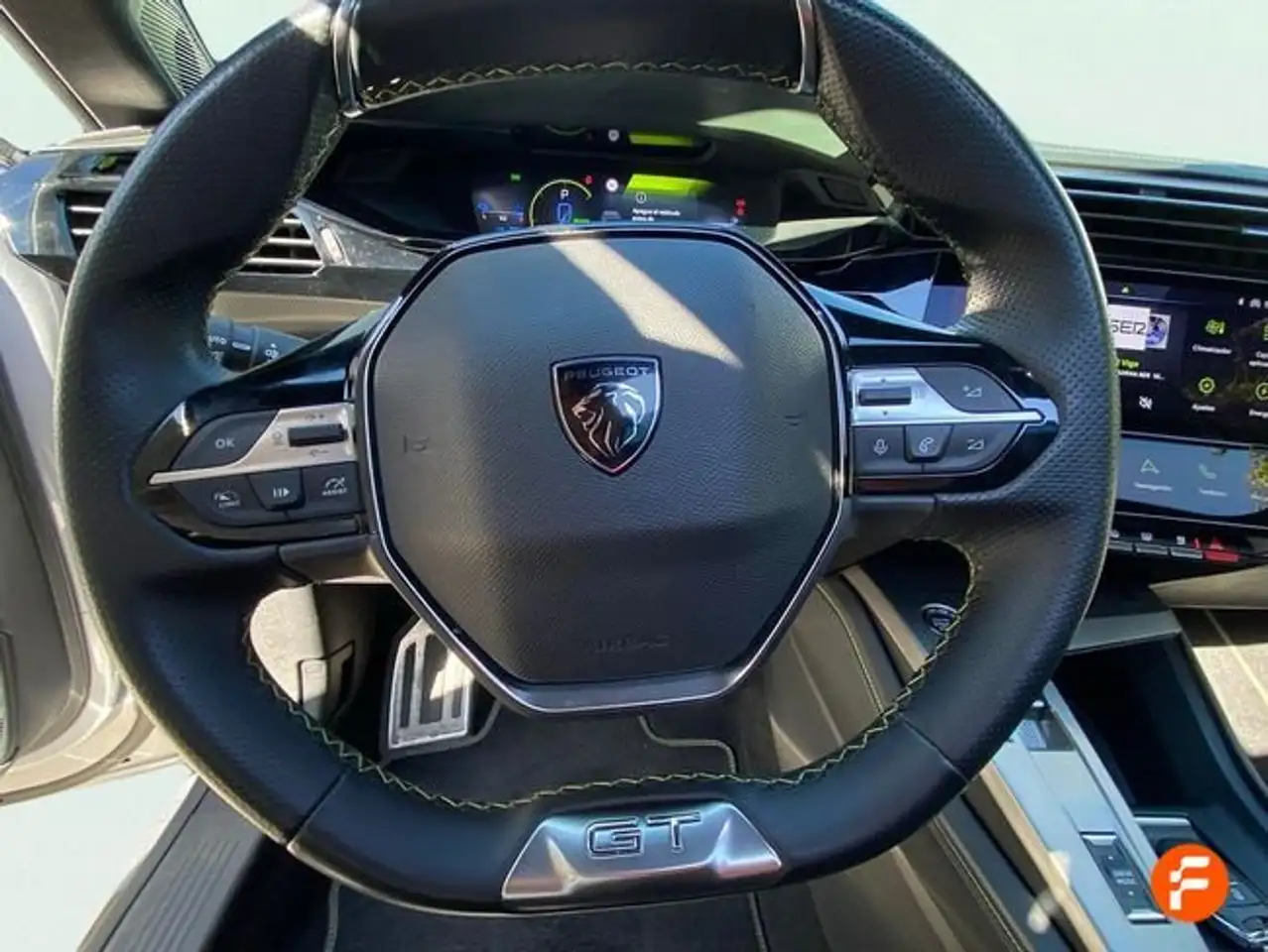 Peugeot 308 1.6 Hybrid GT EAT8 180 — Galerie du véhicule 11