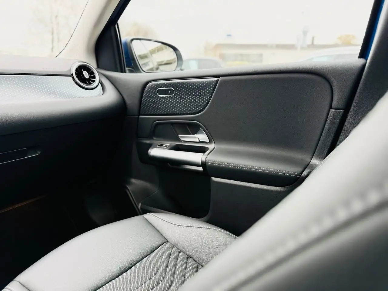 Mercedes-Benz B 200 PROGRESSIVE, Winter, LED, Navi, PTS, RFK, SHZ, — معرض صور السيارة 14