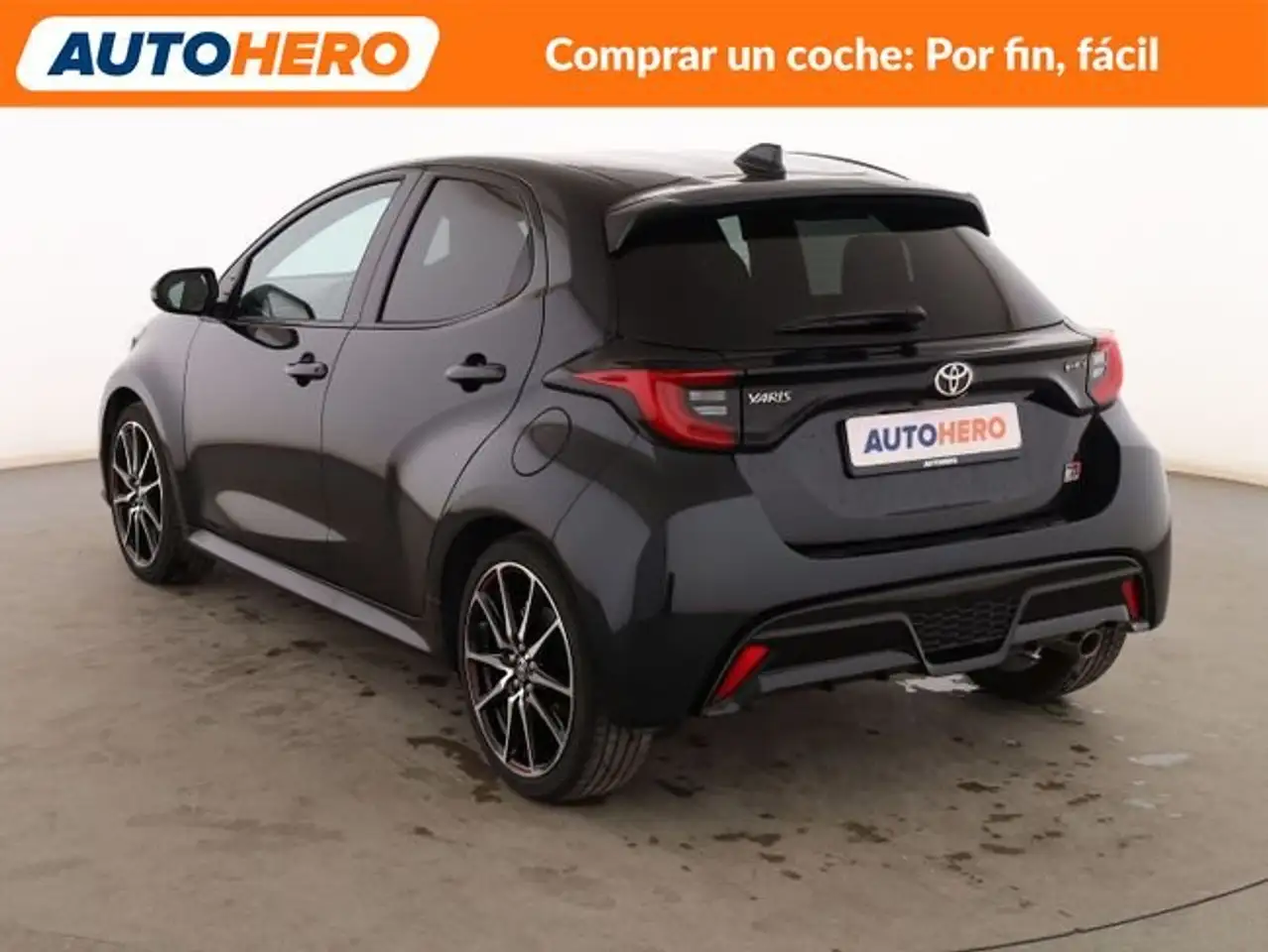 Toyota Yaris 1.5 Hybrid GR Sport — معرض صور السيارة 4