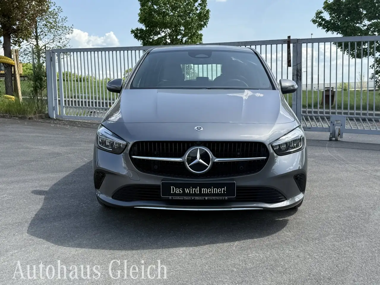Mercedes-Benz B 200 B 200 Progressive (EURO 6d) Navi/Autom./Klima/LED — Vehicle gallery 16