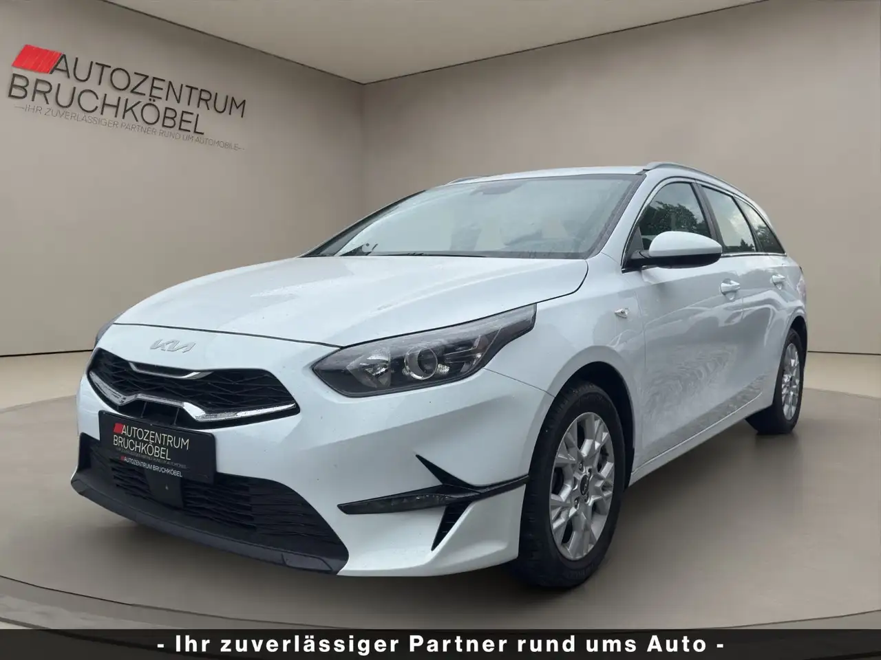Kia Ceed / cee'd Ceed Vision TGDI |NAVI|1HAND|KAMERA|PDC|TEMP| — Hessen - Bruchköbel