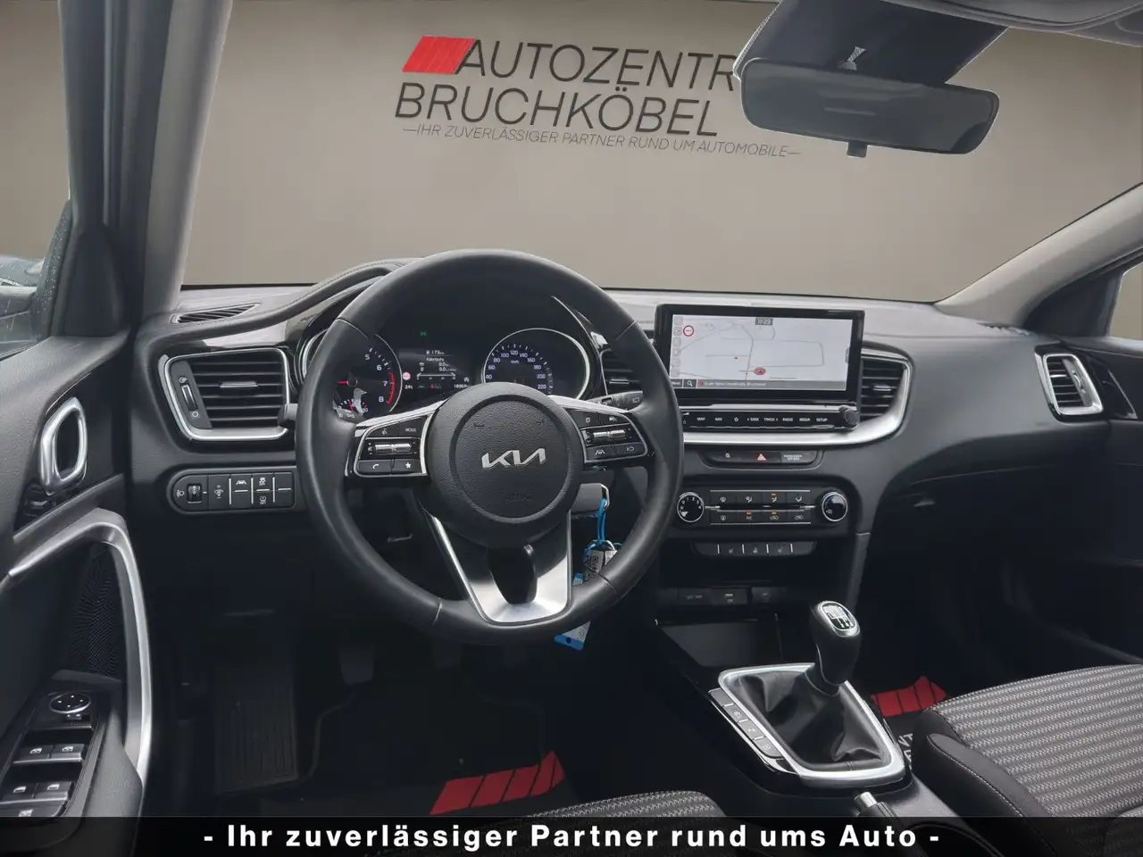 Kia Ceed / cee'd Ceed Vision TGDI |NAVI|1HAND|KAMERA|PDC|TEMP| — معرض صور السيارة 13
