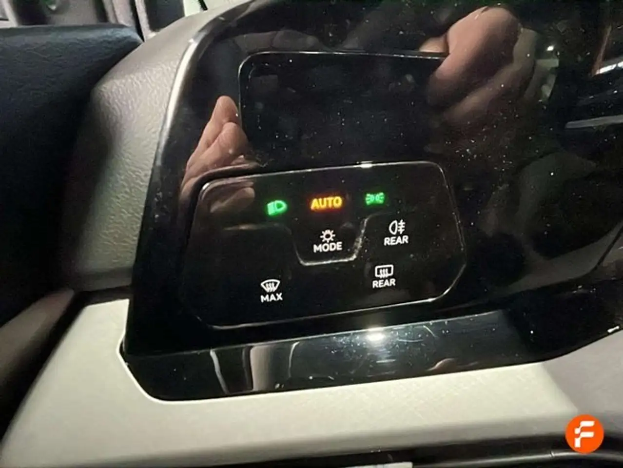 Volkswagen Golf Life 1.5 eTSI 96kW (130CV) DSG Variant — معرض صور السيارة 14