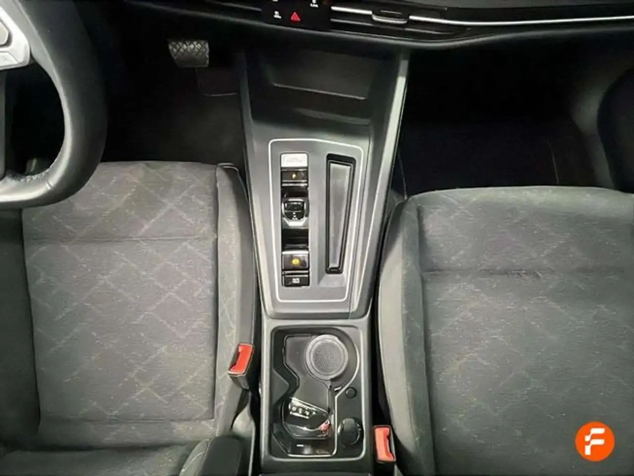 Volkswagen Golf Life 1.5 eTSI 96kW (130CV) DSG Variant — معرض صور السيارة 16