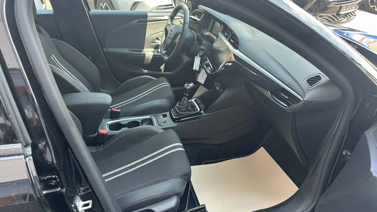 Opel Corsa GS Matrix LED-Licht Sitzheizung Lenkradheizung Rückfahrkamera — Galerie du véhicule 10
