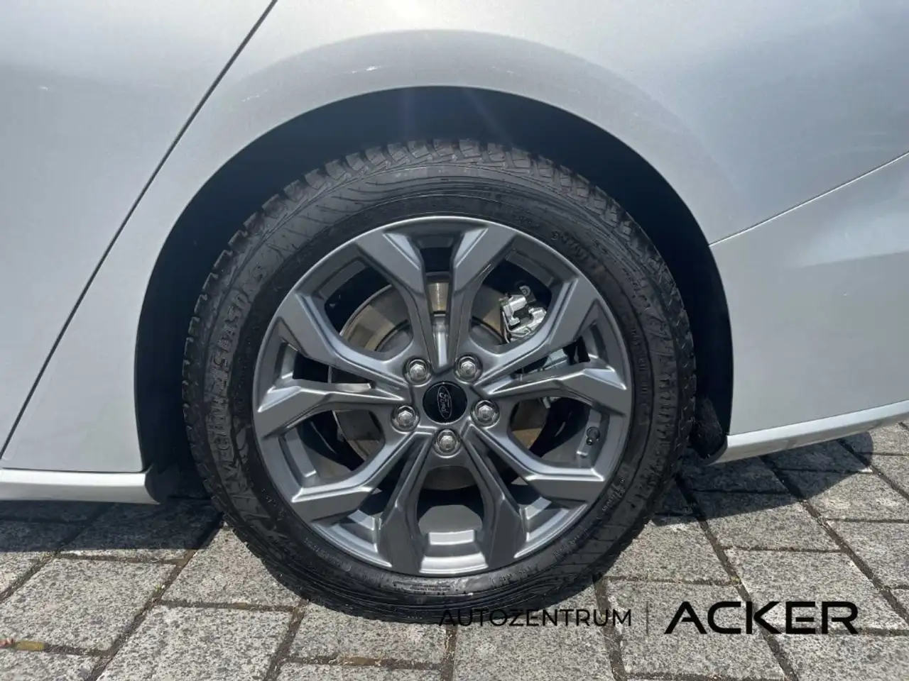Ford Focus ST-Line X Turnier AT7 PSD/LED/aAHK -44%* — معرض صور السيارة 17