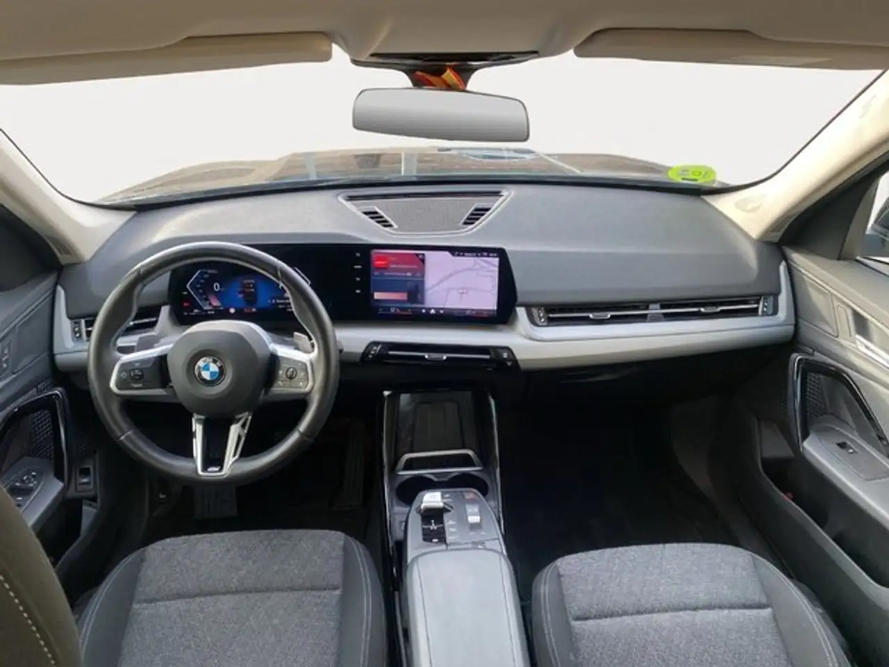 BMW X1 sDrive 18dA — Vehicle gallery 7