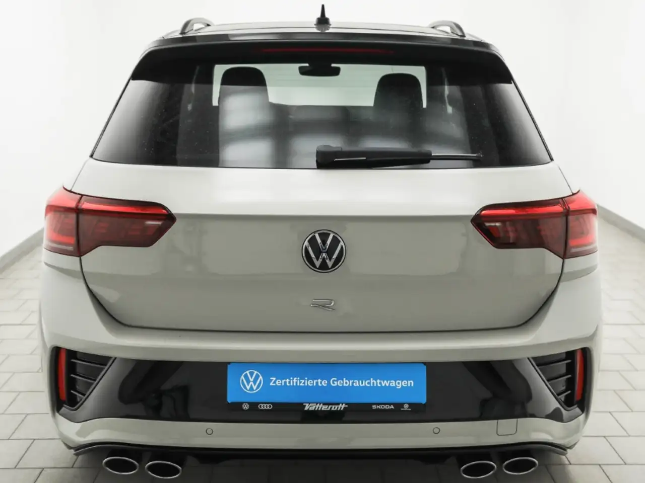 Volkswagen T-Roc R Black Style Pano Navi digCockpit beats — Vehicle gallery 4