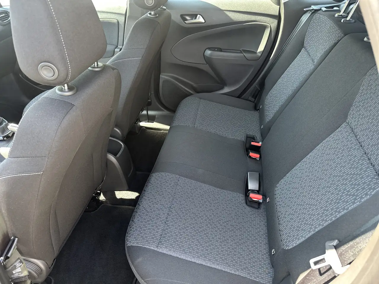 Opel Crossland 1.2 Turbo Enjoy LED+SHZ+Fernlichtass. — معرض صور السيارة 11