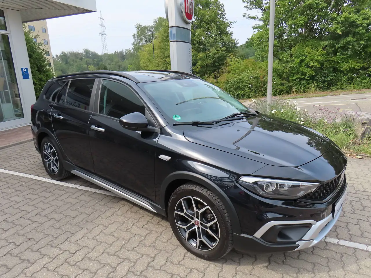 Fiat Tipo Cross Kombi Hybrid 1,5 GSE 96kW(130PS) Automatik — معرض صور السيارة 6