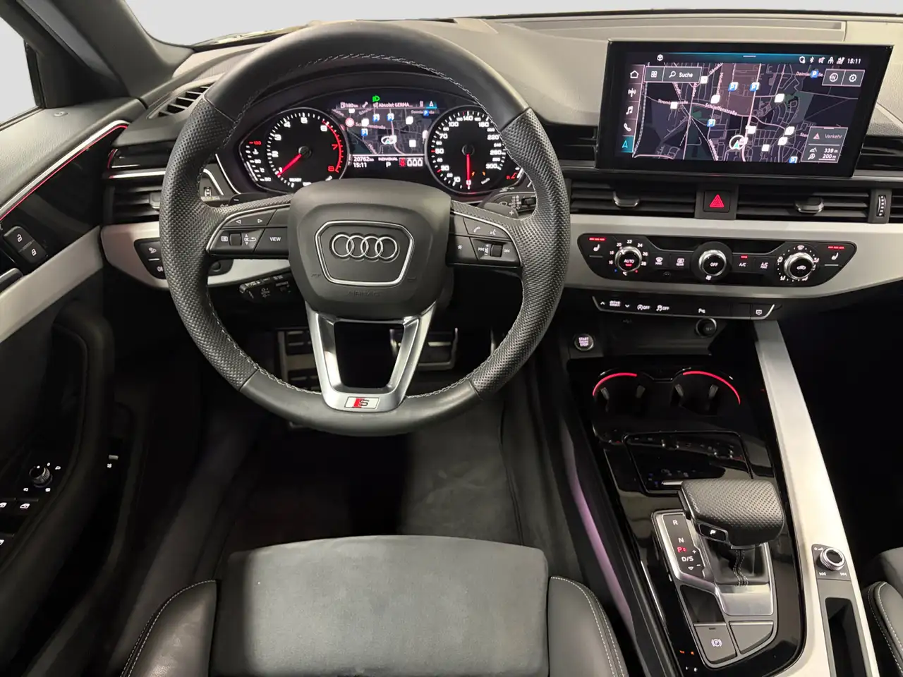 Audi A4 45 TFSI quattro S line AHK HUD Matrix L — Galería del vehículo 9