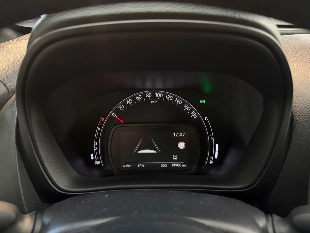 Toyota Aygo X Business Edition Kamera — معرض صور السيارة 17