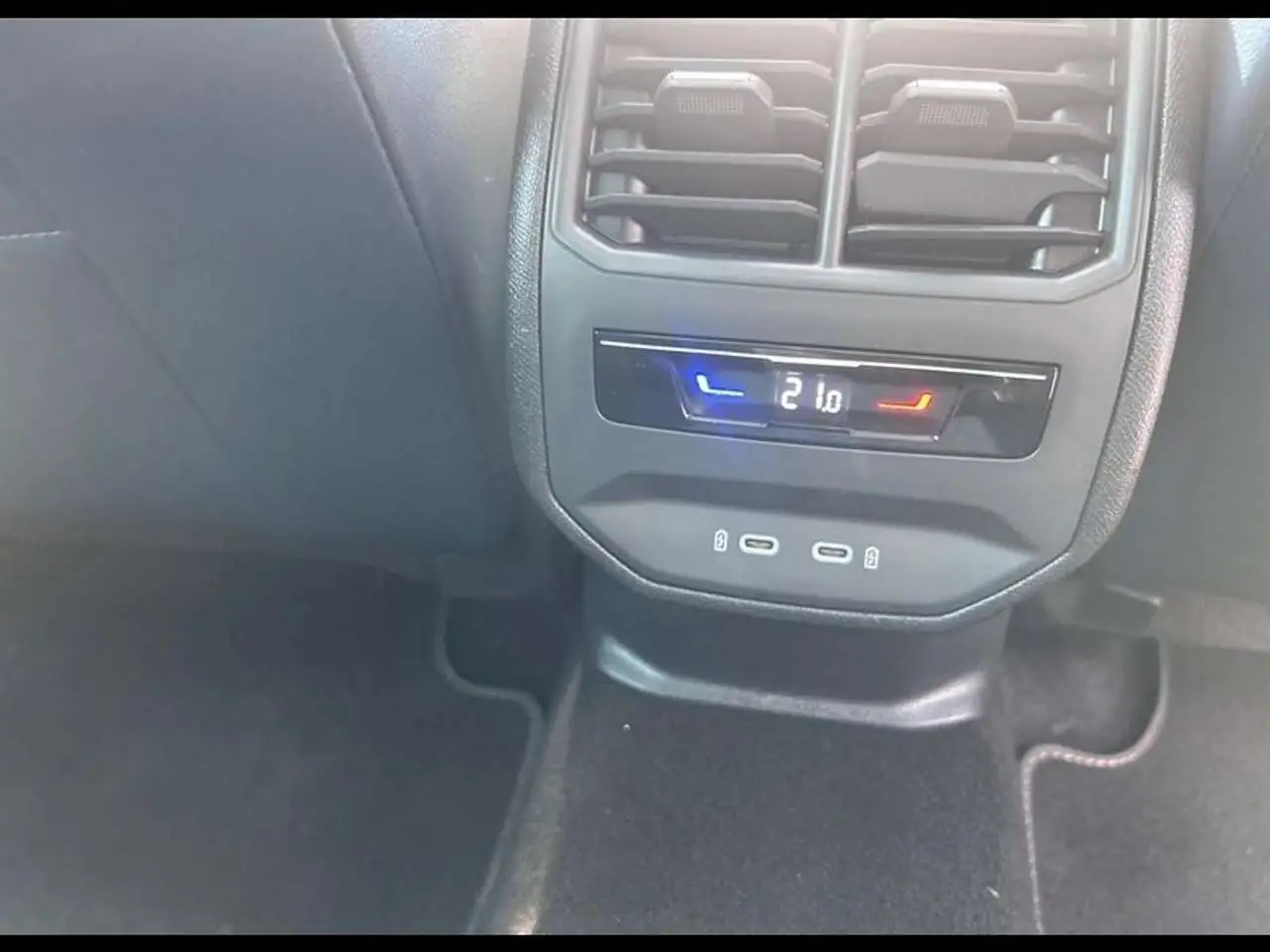 CUPRA Formentor 2.0 TSI 4Drive DSG — Vehicle gallery 25