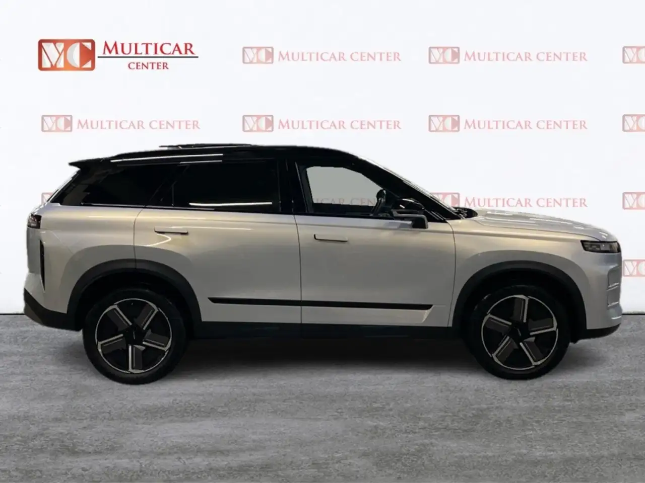 Jaecoo J7 JAECCO7 1.6T EXCLUSIVE DCT AWD 5P — Vehicle gallery 3
