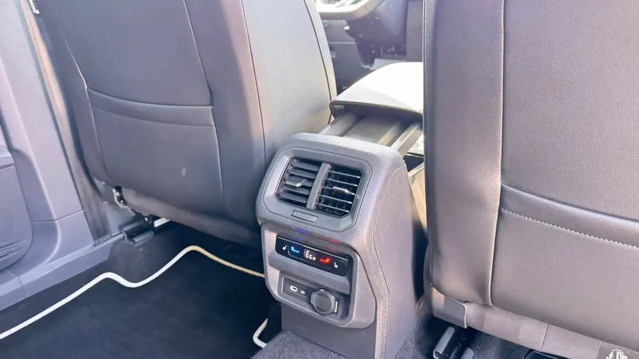 SEAT Tarraco Tarraco 1.4 e-Hybrid FR DSG FR — Galería del vehículo 9