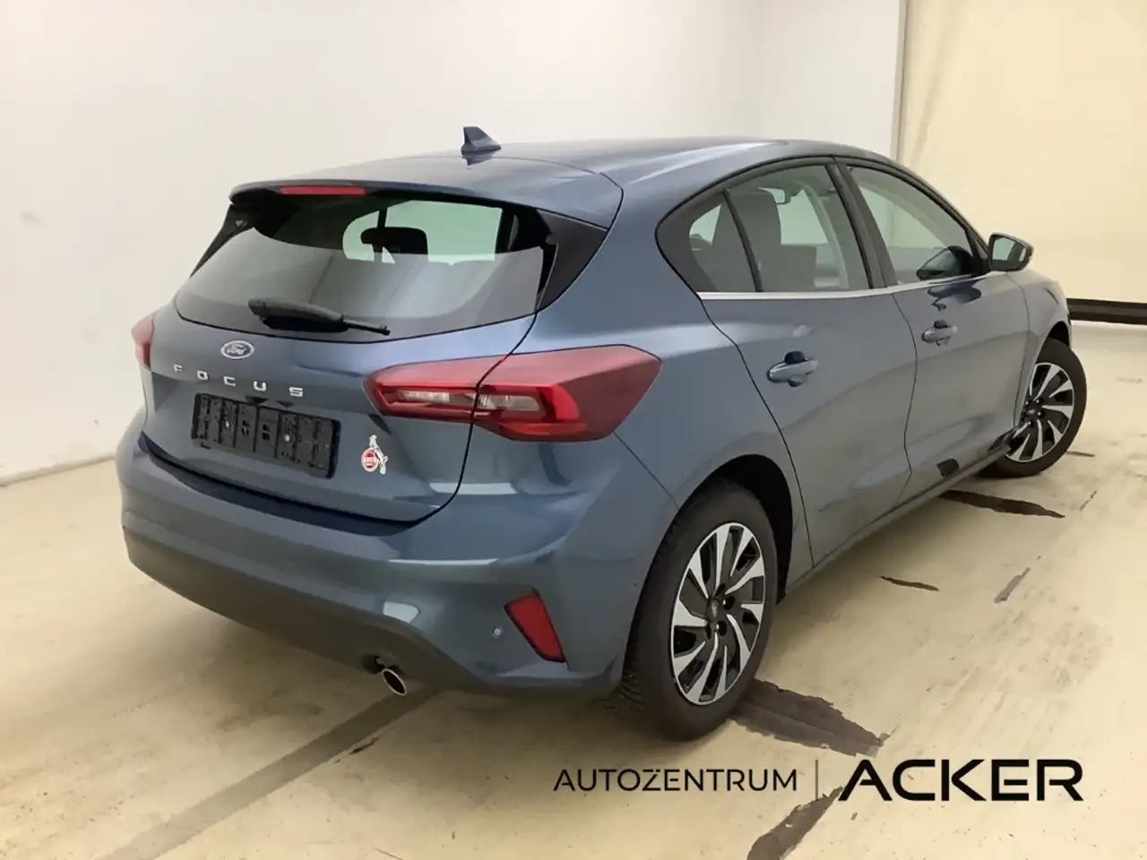 Ford Focus 1.0 EcoBoost MHEV Titanium 7AT. iACC -52%* — معرض صور السيارة 7