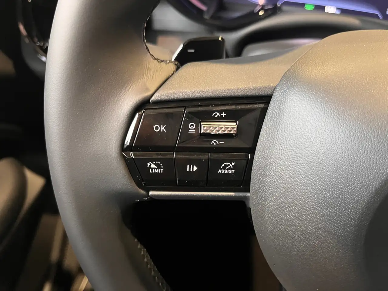 Alfa Romeo Junior Ibrida Speciale - Technologie Paket — معرض صور السيارة 16