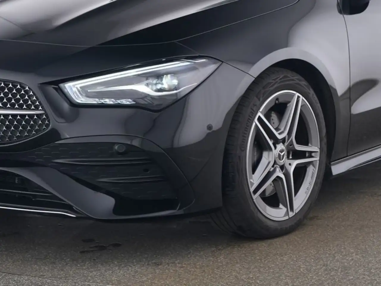 Mercedes-Benz CLA 200 AMG Line Advanced Plus — Galerie du véhicule 3