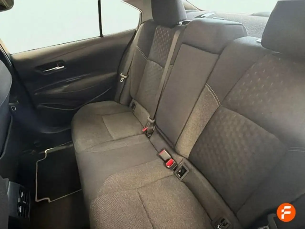 Toyota Corolla 140H Style Edition — معرض صور السيارة 22