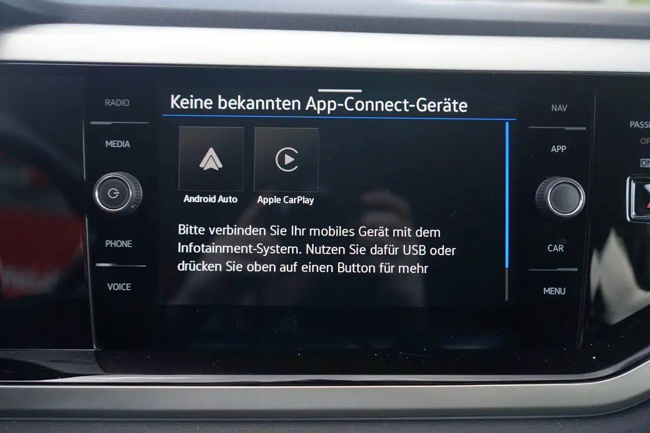 Volkswagen Polo 1.0 Move LED Navi Kamera — Vehicle gallery 14
