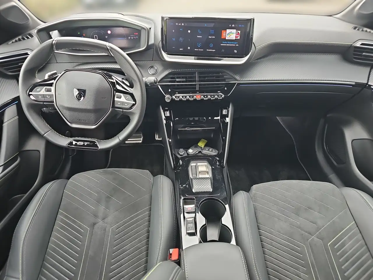 Peugeot 208 Hybrid 100 e-DSC6 GT ACC LED PDC 360 Kam. AUT — Galería del vehículo 10