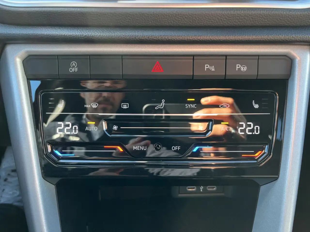 Volkswagen T-Roc 1.5 TSI DSG Goal Navi Digitales Cockpit LED ACC Ap — Galerie du véhicule 12