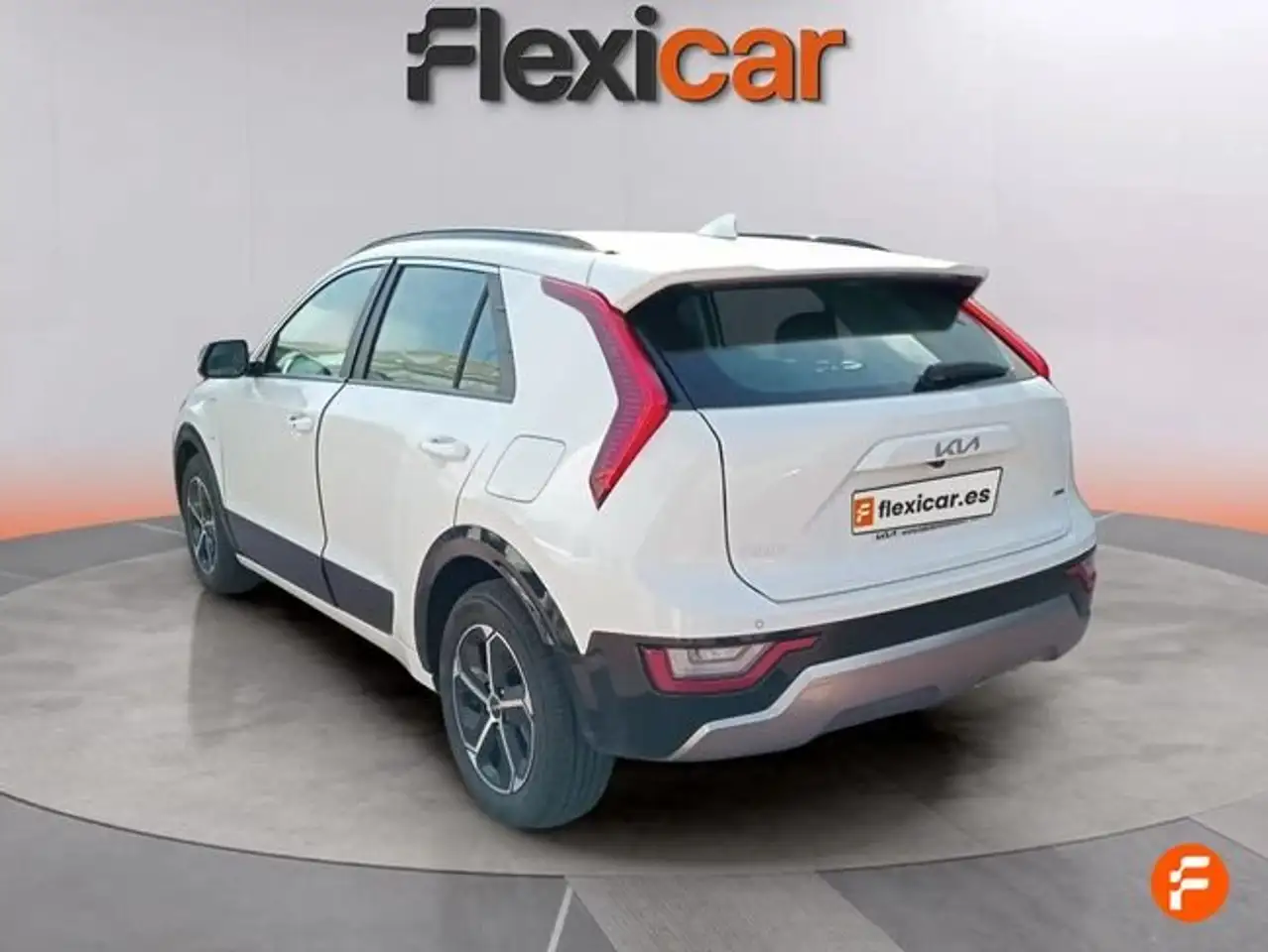 Kia Niro 1.6 PHEV Concept 171 — معرض صور السيارة 9