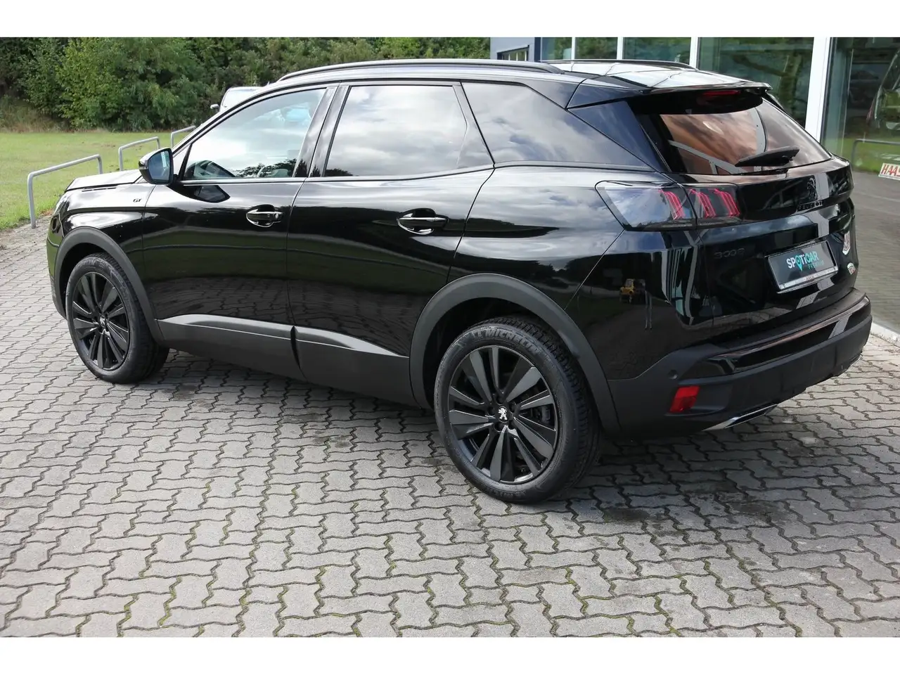 Peugeot 3008 GT PT 130 EAT8 Carplay (EURO 6d) — Galerie du véhicule 3