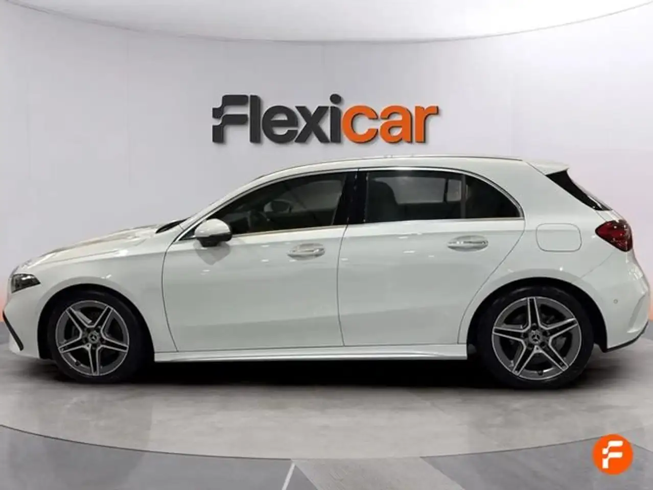 Mercedes-Benz A 200 d — Vehicle gallery 4