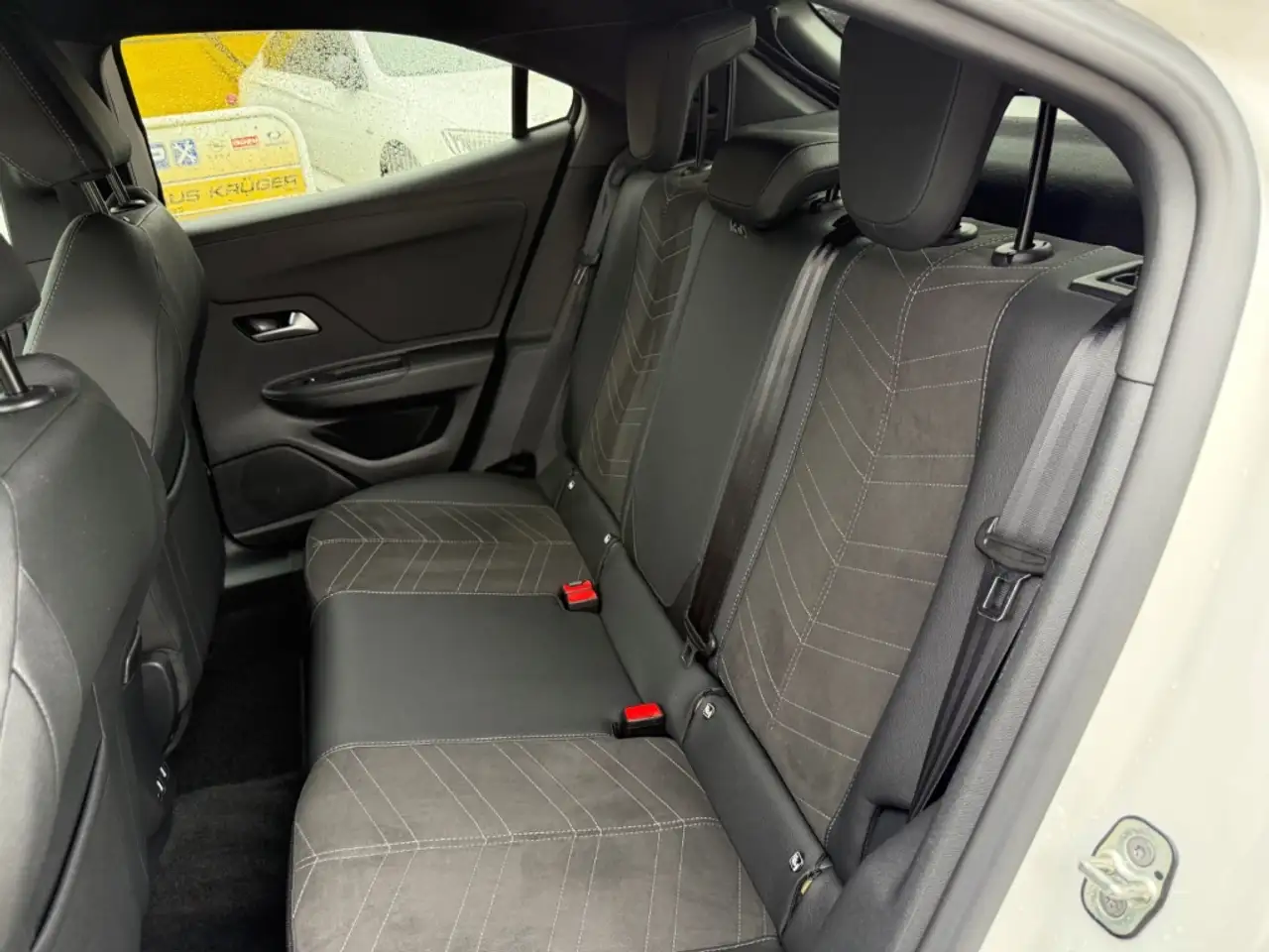 Opel Mokka Ultimate 1.2 Turbo Leder+Kamera+Carplay — Vehicle gallery 12