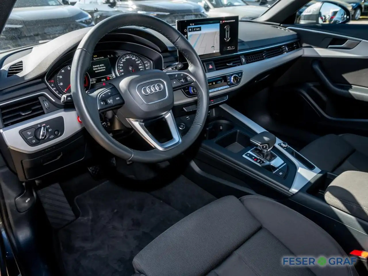 Audi A4 Avant 35TFSI S line/LED/RFK/AHK/Navi+ — معرض صور السيارة 3