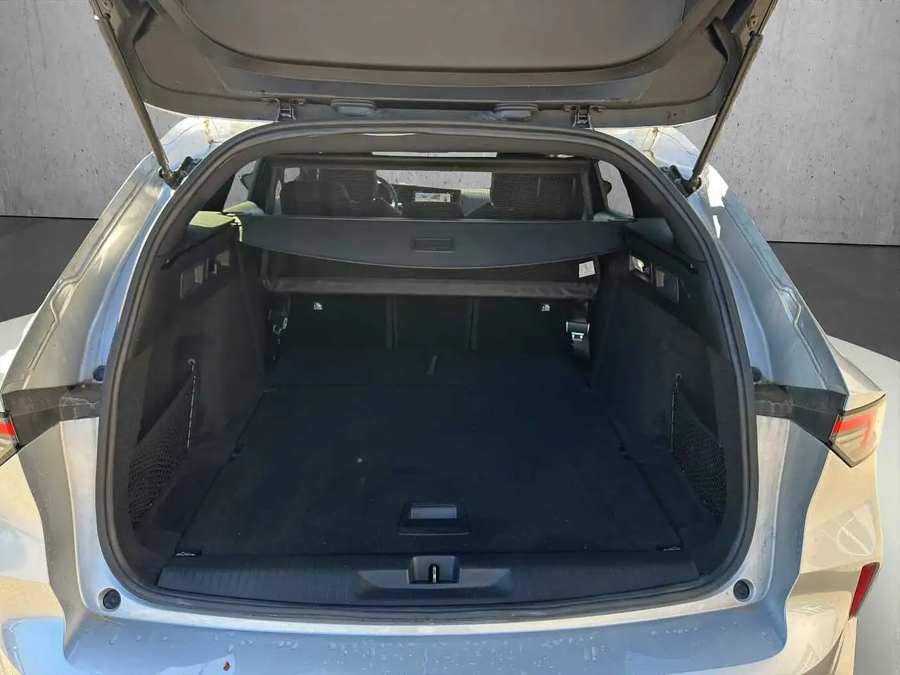 Opel Astra ST GS //Winterpaket/LED/AHK/ 360°/ — Galería del vehículo 14