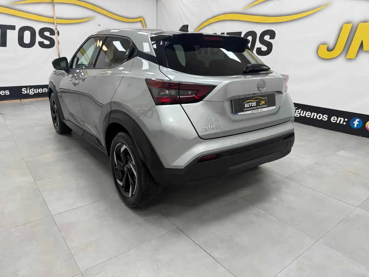 Nissan Juke DIG-T 84 kW (114 CV) 6M/T Acenta — معرض صور السيارة 5