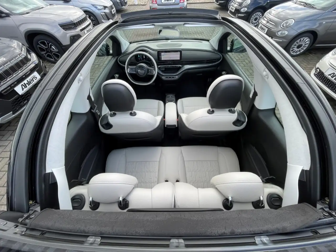 Fiat 500e La Prima By Bocelli+SOH95,2%+NAVI+JBL+LEDER+ACC+KA — Galerie du véhicule 10