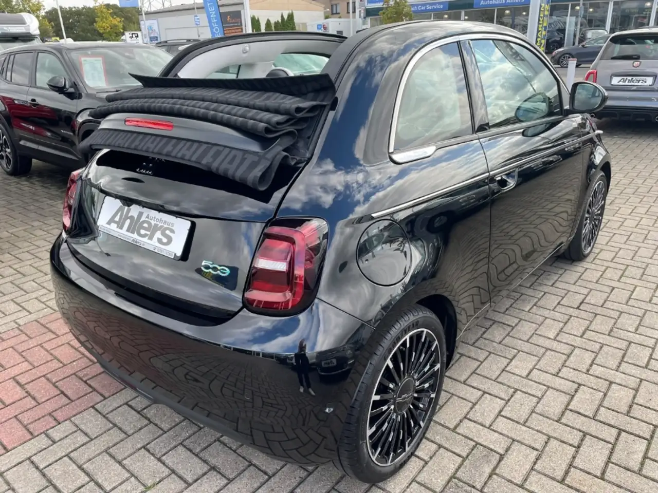 Fiat 500e La Prima By Bocelli+SOH95,2%+NAVI+JBL+LEDER+ACC+KA — Galerie du véhicule 8