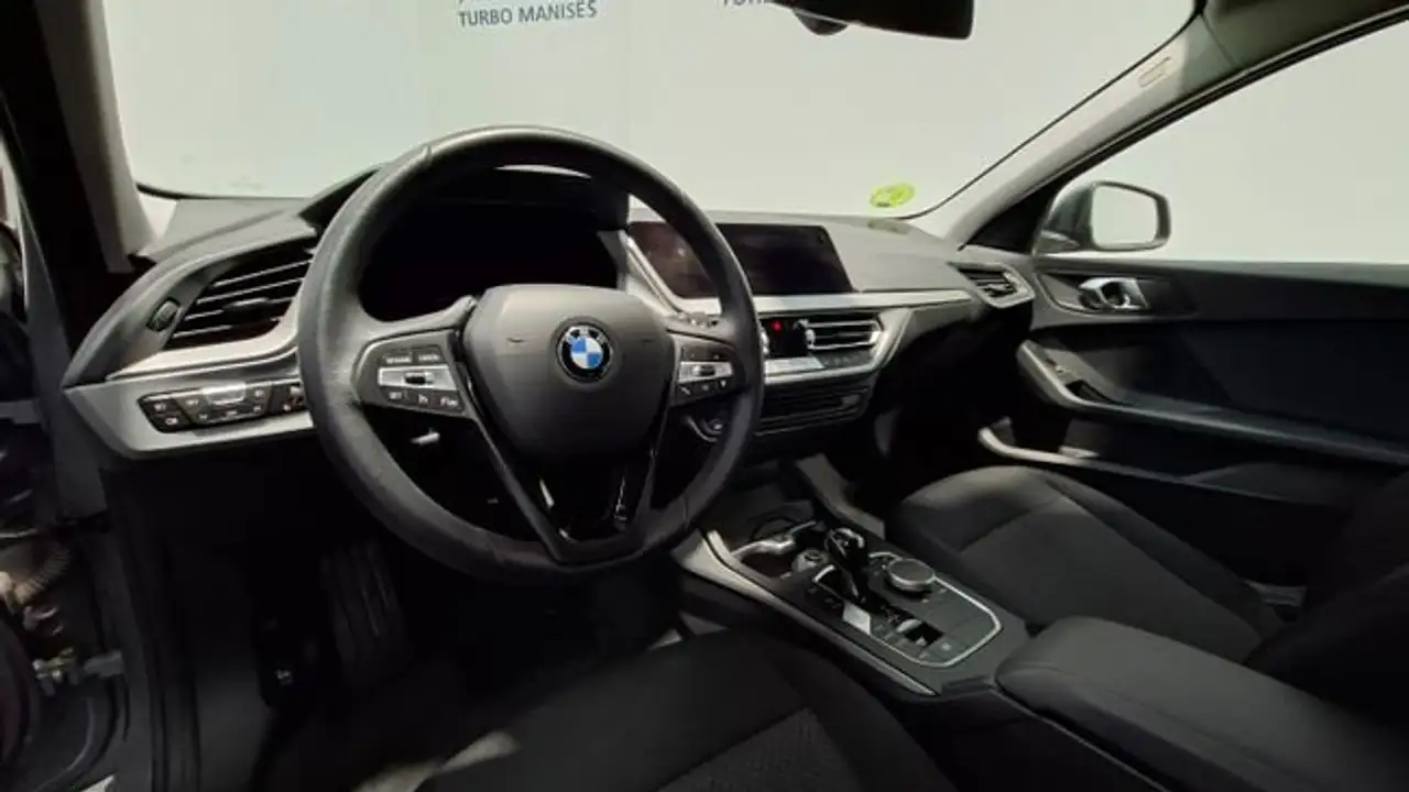 BMW 116 118dA — Vehicle gallery 9