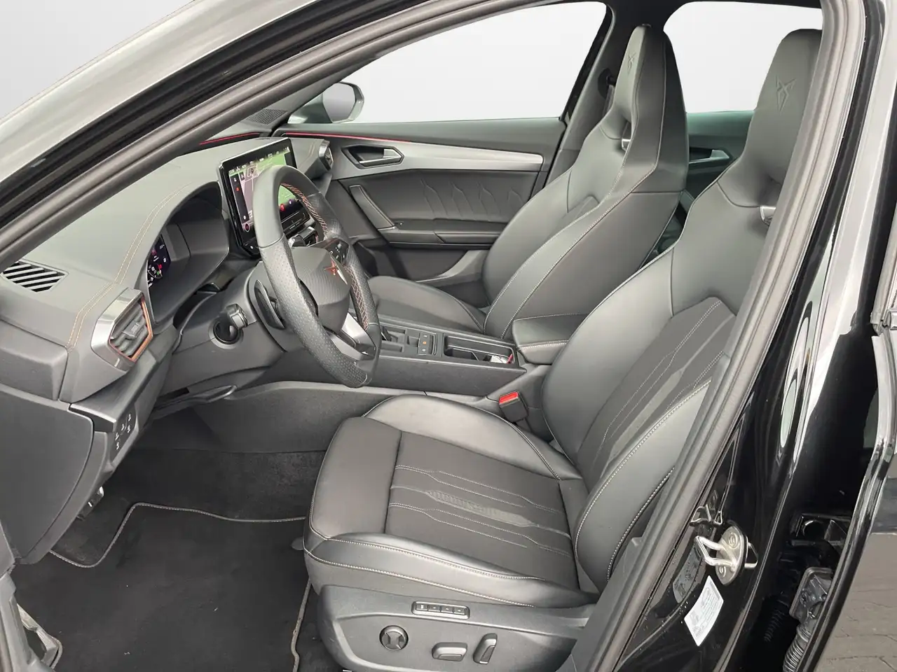 CUPRA Formentor VZ 1.4 TSI DSG eHybrid — معرض صور السيارة 8