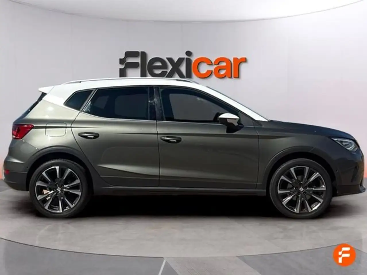 SEAT Arona 1.5 EcoTSI S&S Special Edition DSG7 150 — Galería del vehículo 9