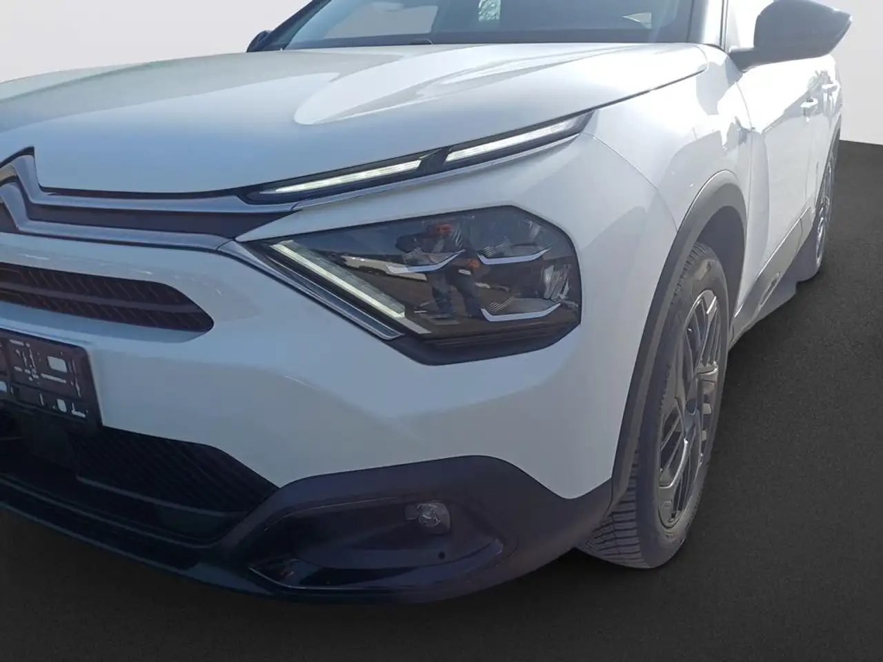 Citroen C4 PureTech 130 S&S Feel Pack — Galerie du véhicule 9