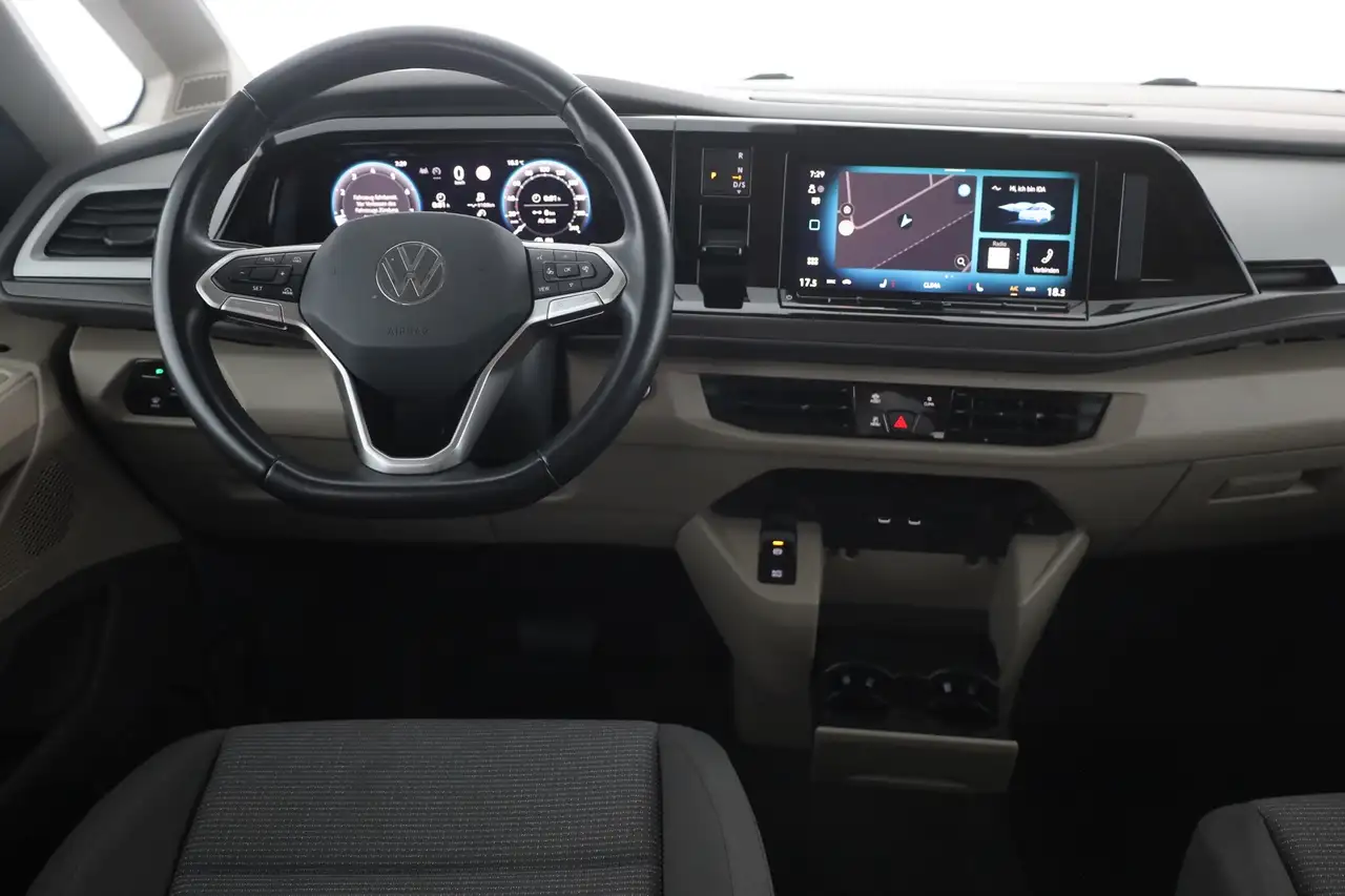 Volkswagen T7 Multivan 2.0 TSI DSG lang LED Navi 7-Sitzer — Vehicle gallery 10