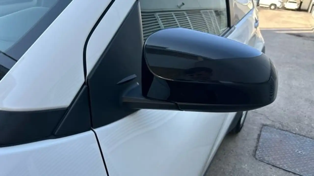 Toyota Aygo 1.0 VVT-I PLAY 72 5P — Galería del vehículo 16